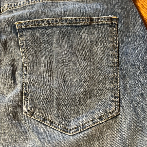 EUC Banana Republic size 14 Denim skirt - Picture 5 of 6